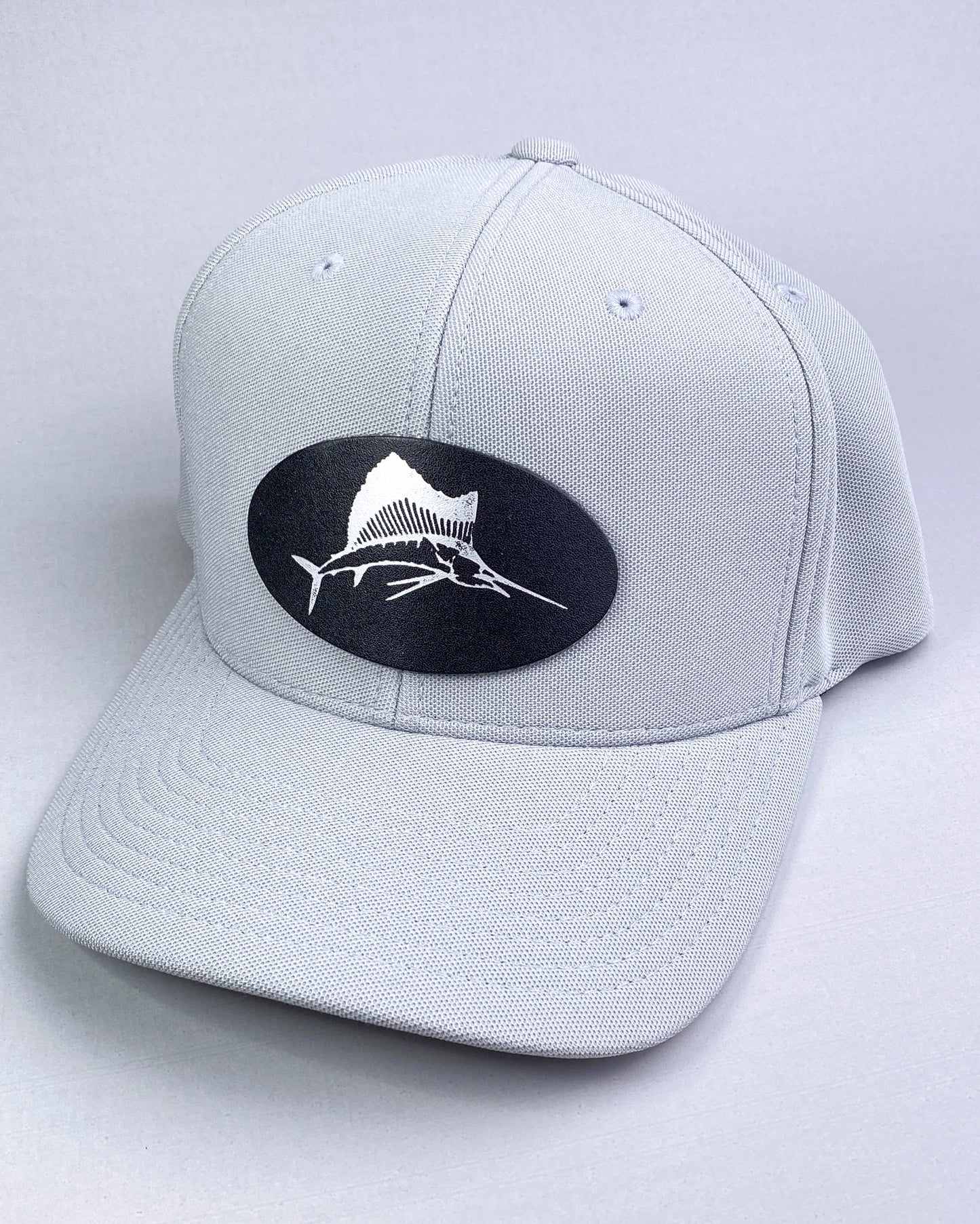 Bravo Cay hat in silver grey with sailfish design leather patch