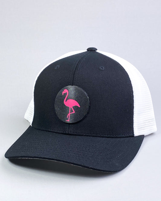 Bravo Cay hat in black/white with flamingo design leather patch